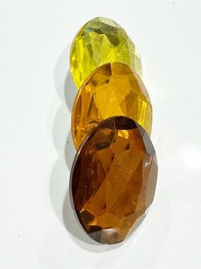 Wendy Gell Elegant Trio Faceted Oval Brooch - Yellow, Amber, and Brown